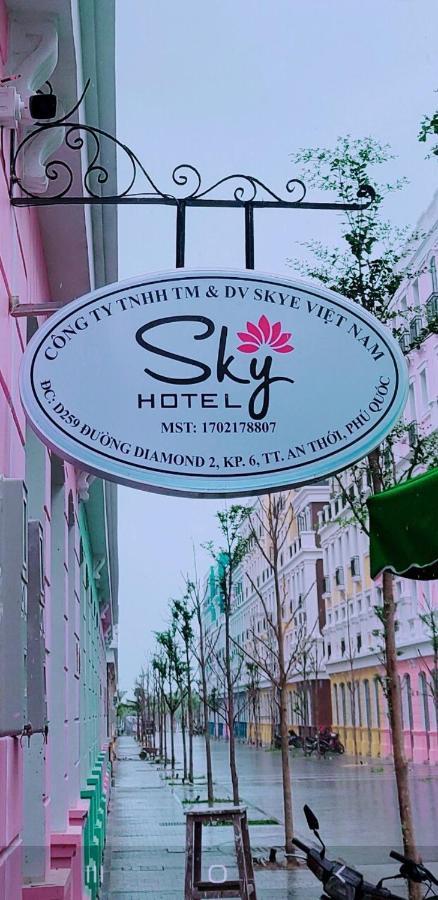 Sky Hotel Phu Quoc Exterior photo