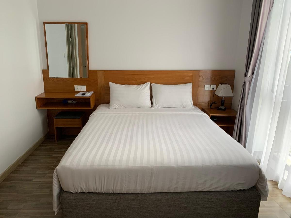 Sky Hotel Phu Quoc Exterior photo